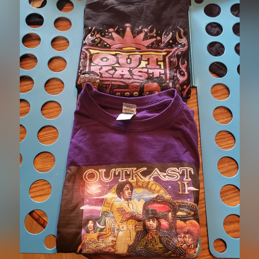 2 Outkast shirts mens 2XL